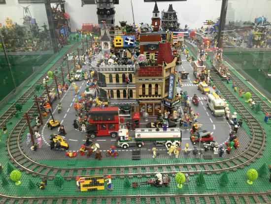 Roads and Rails Museum